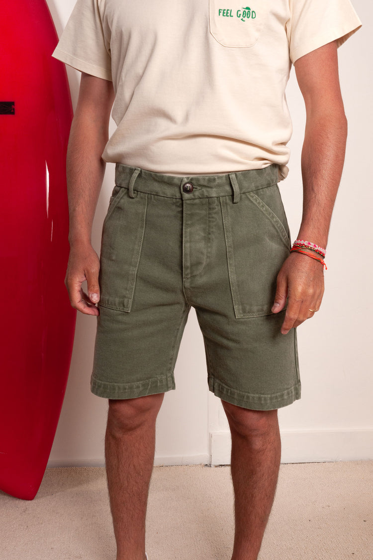 FATIGUE SHORT VERT DÉLAVÉ