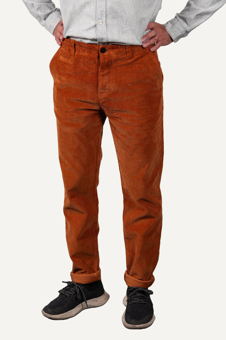 CHINO EN VELOURS ÉPAIS