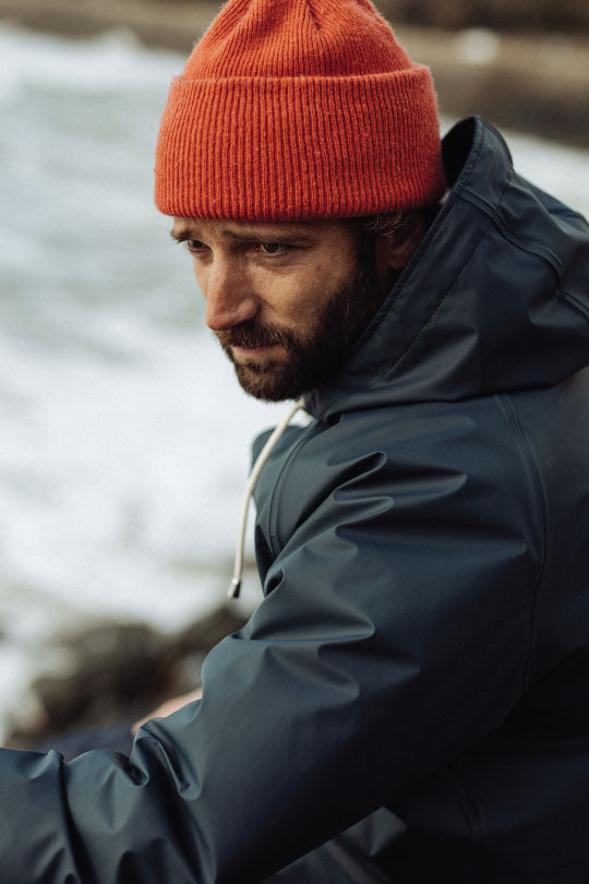 Tony — le raincoat