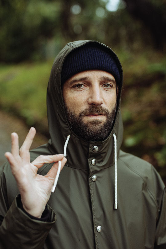 Tony — le raincoat