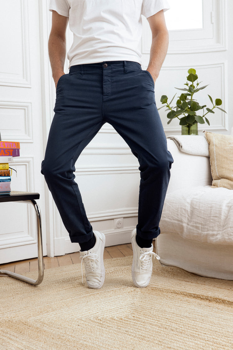 NAVY BLUE CHINO